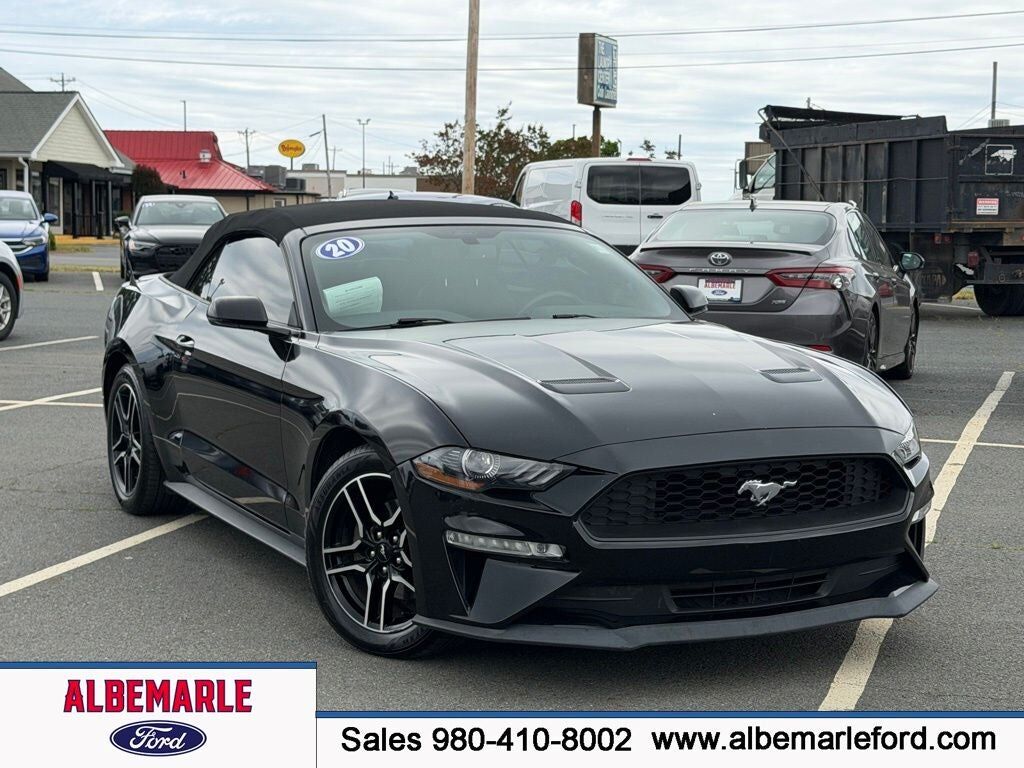 2020 FORD Mustang