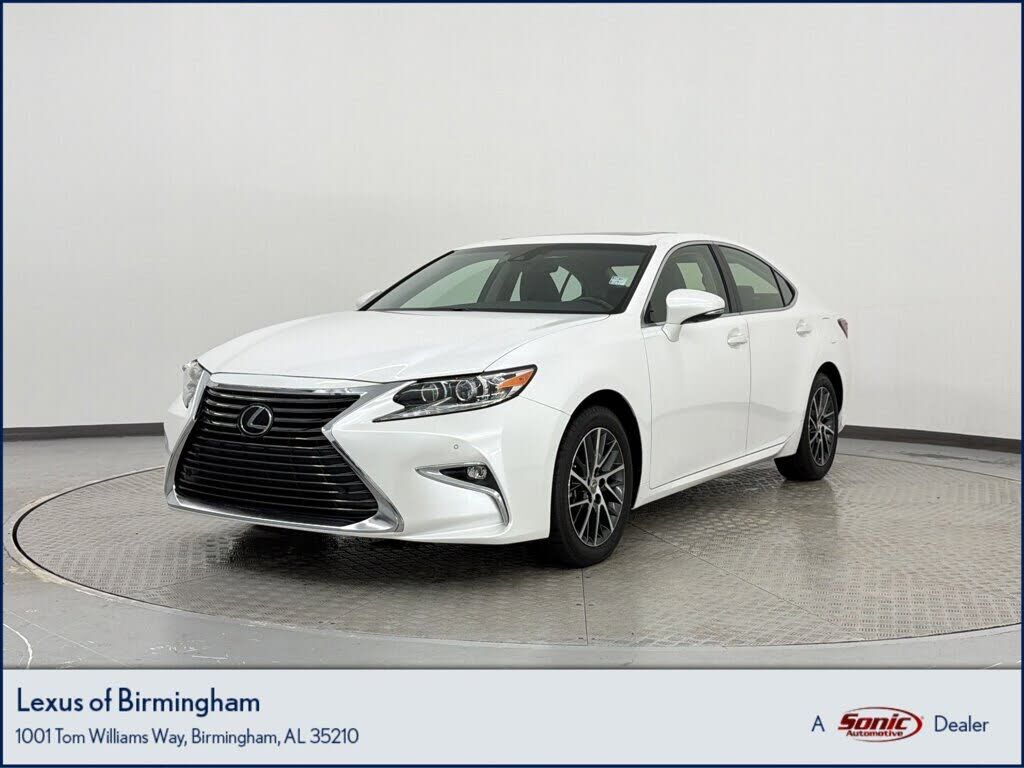 2017 LEXUS ES
