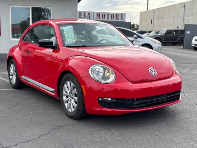 2016 VOLKSWAGEN Beetle