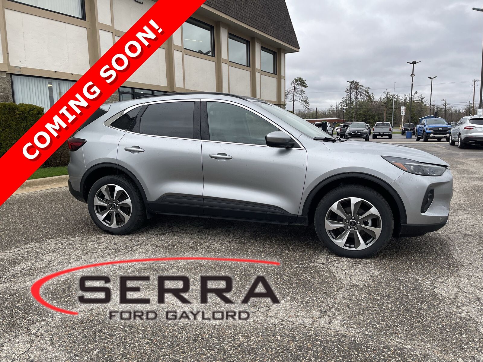 2024 FORD Escape