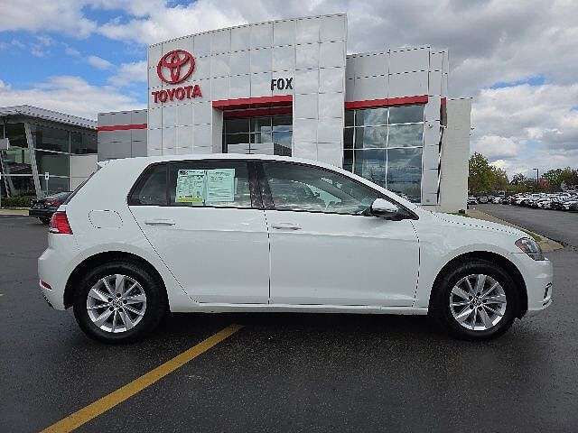 2018 VOLKSWAGEN Golf