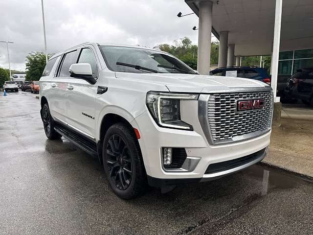 2022 GMC Yukon XL