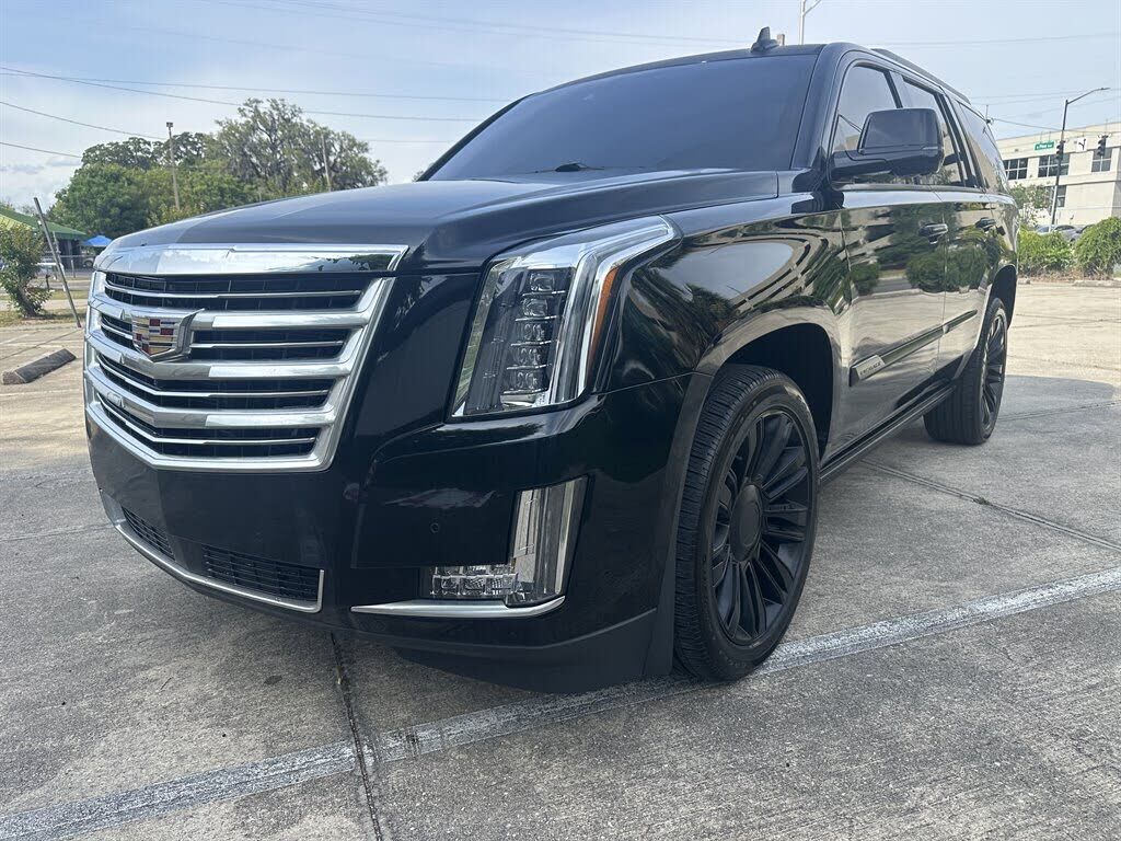 2016 CADILLAC Escalade