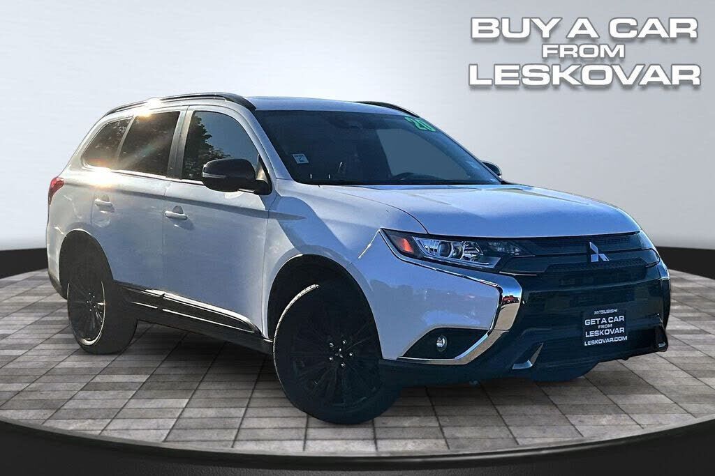 2020 MITSUBISHI Outlander