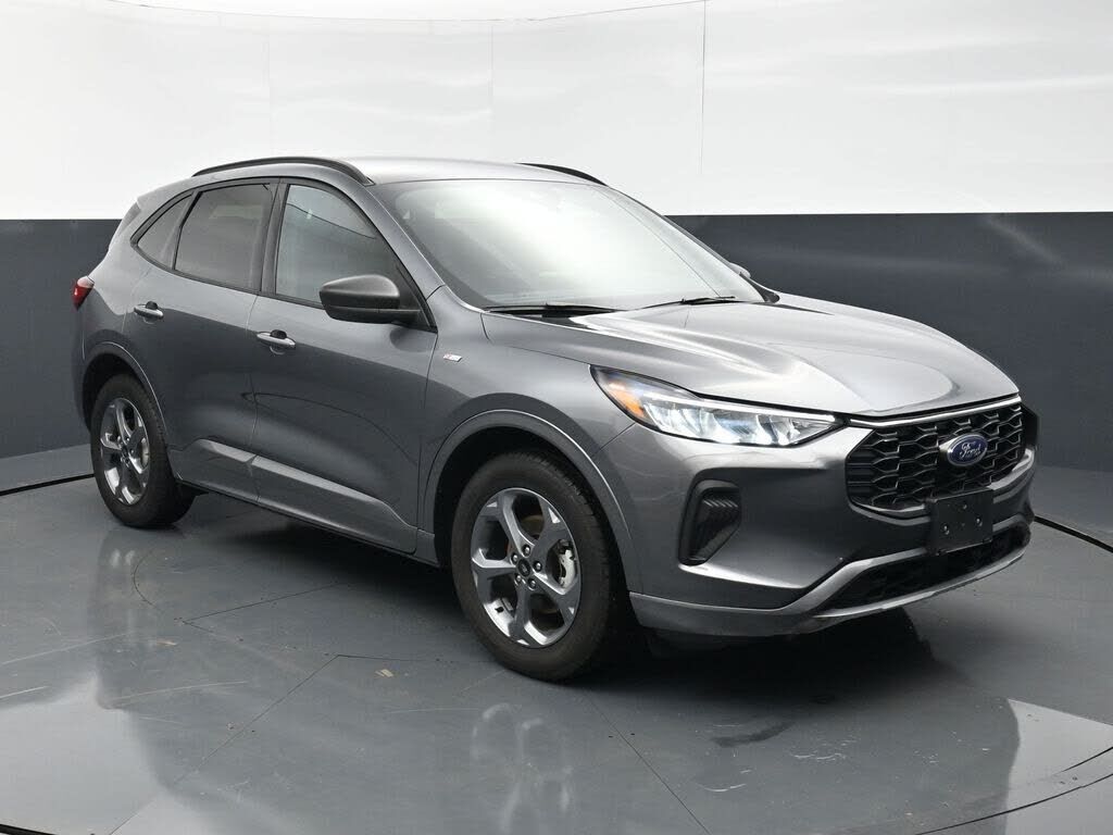 2023 FORD Escape
