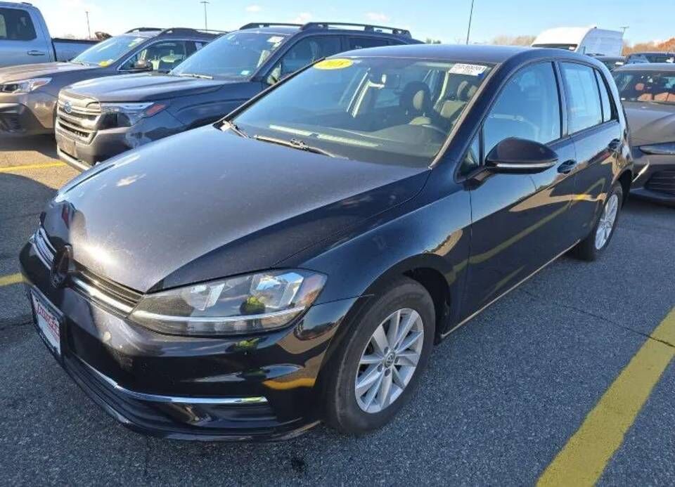 2018 VOLKSWAGEN Golf