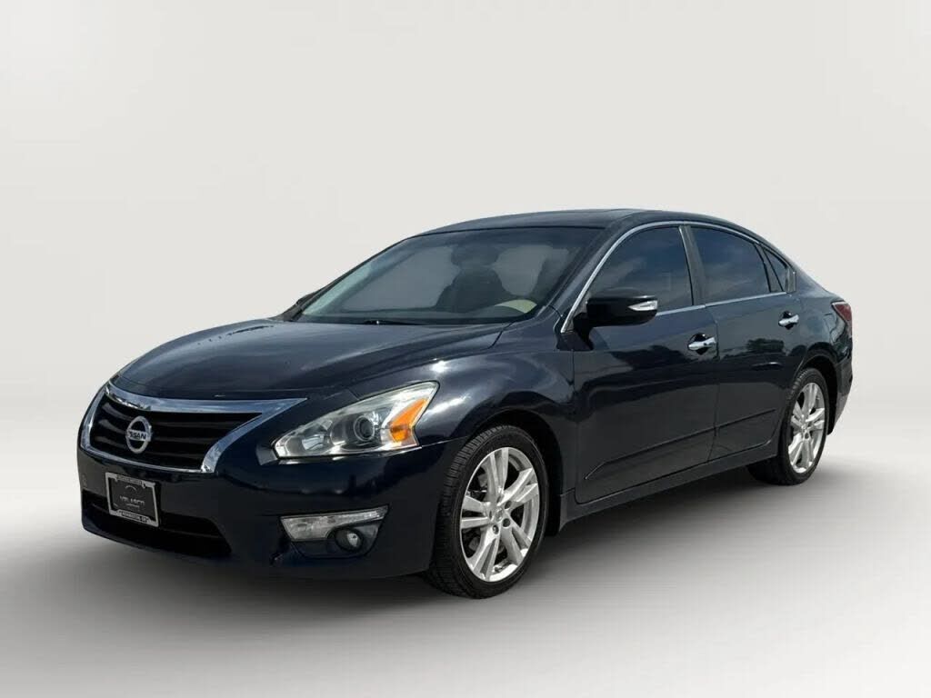 2019 NISSAN Altima