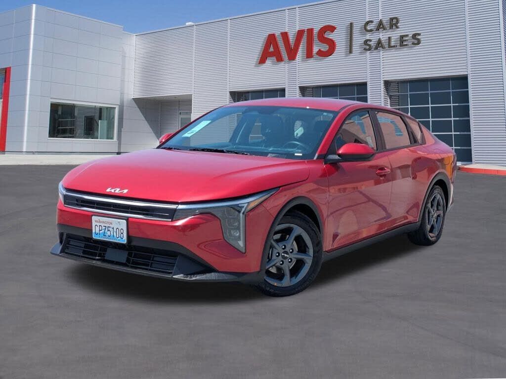 2025 KIA K4