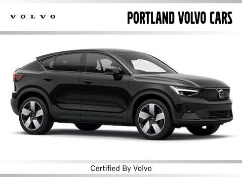 2023 VOLVO C40