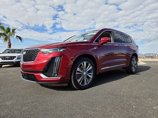 2022 CADILLAC XT6