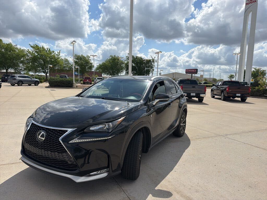 2017 LEXUS NX