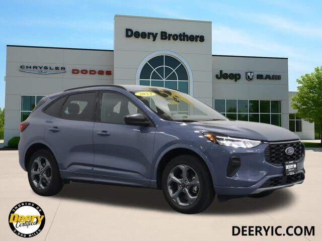 2024 FORD Escape