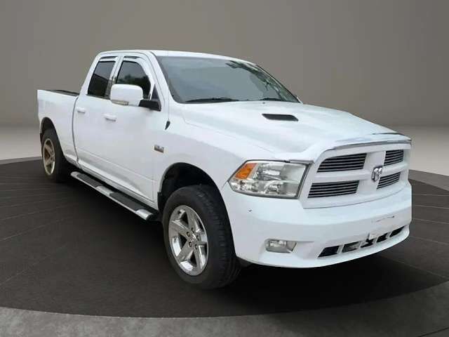 2011 DODGE Ram