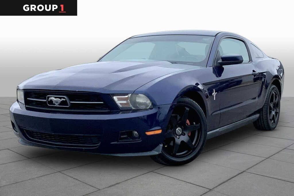2010 FORD Mustang