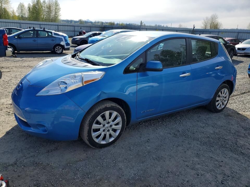 2014 NISSAN Leaf