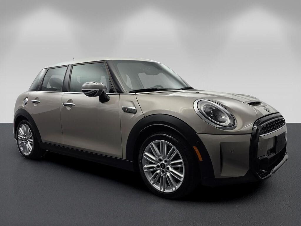 2024 MINI Hardtop