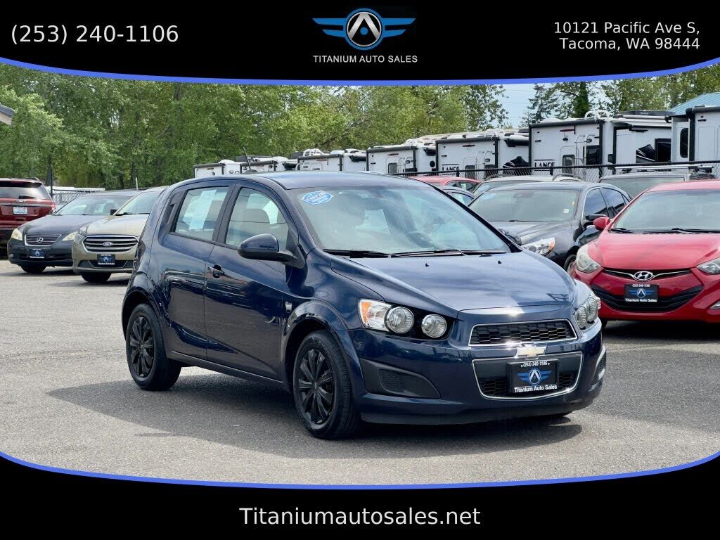 2015 CHEVROLET Sonic