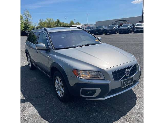 2010 VOLVO XC70
