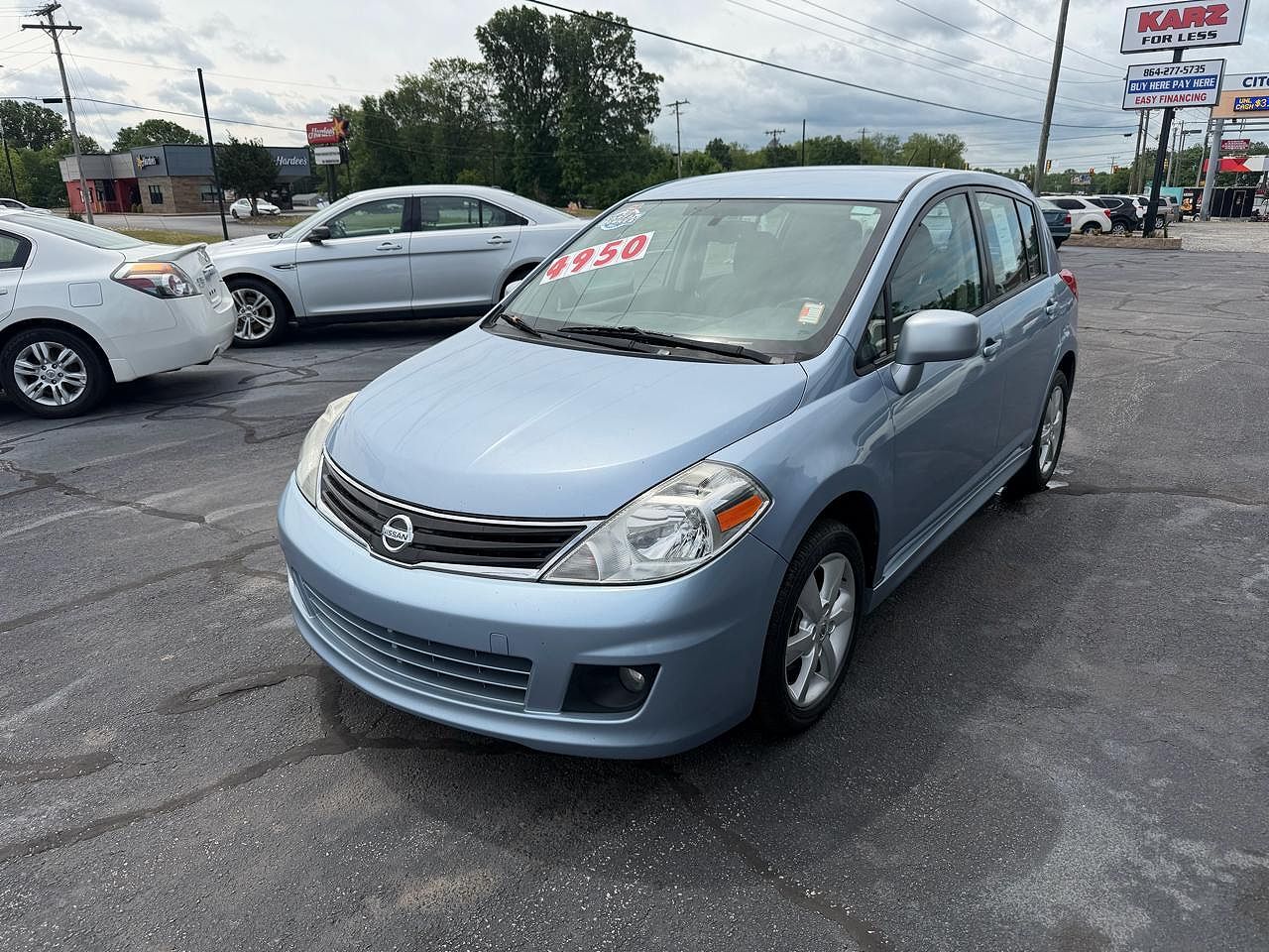 2011 NISSAN Versa
