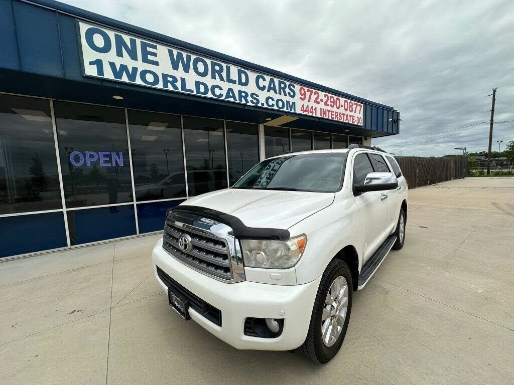 2012 TOYOTA Sequoia