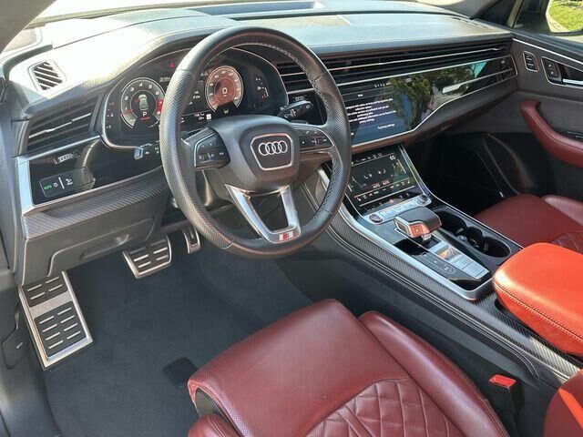 2024 Audi SQ8