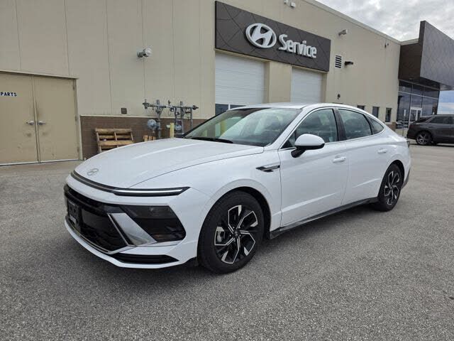2025 HYUNDAI Sonata