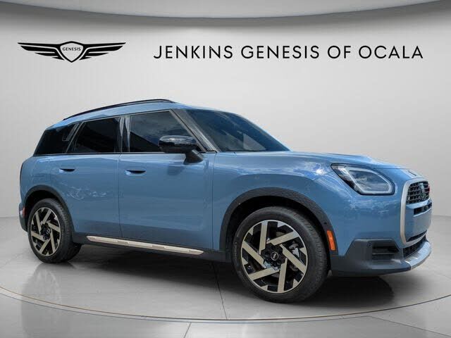 2025 MINI Countryman