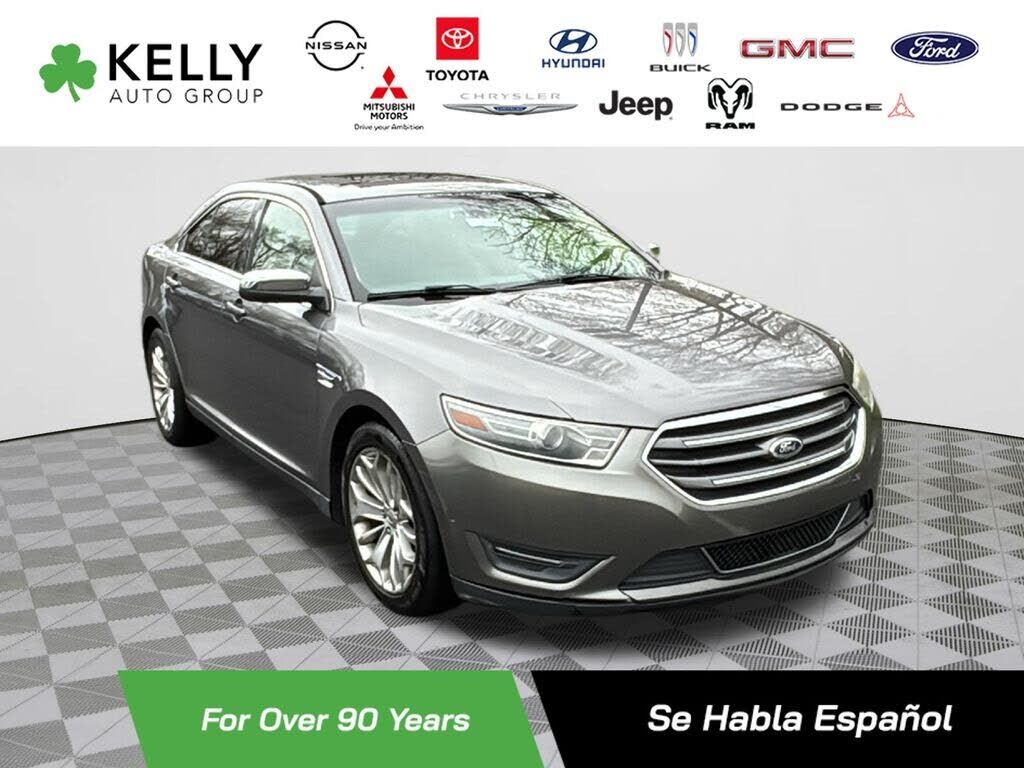 2013 FORD Taurus
