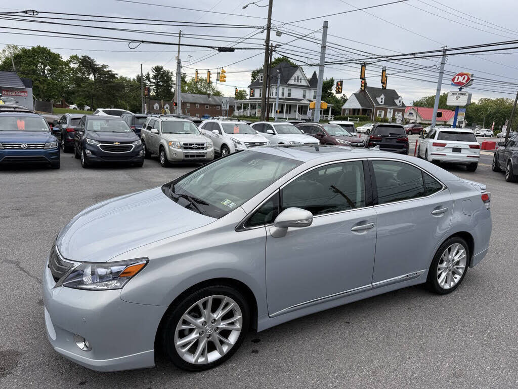 2010 LEXUS HS