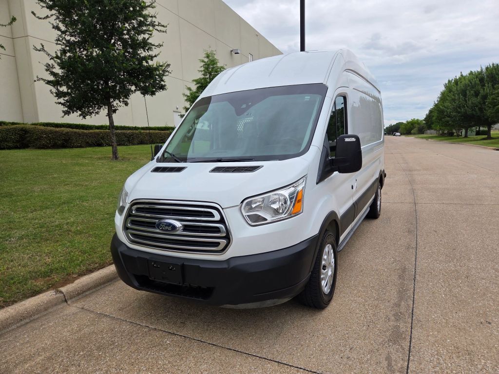 2019 FORD Transit