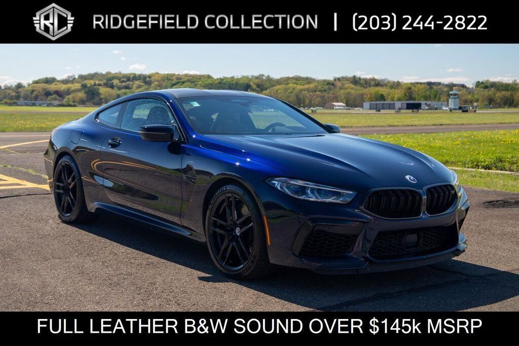 2023 BMW M8