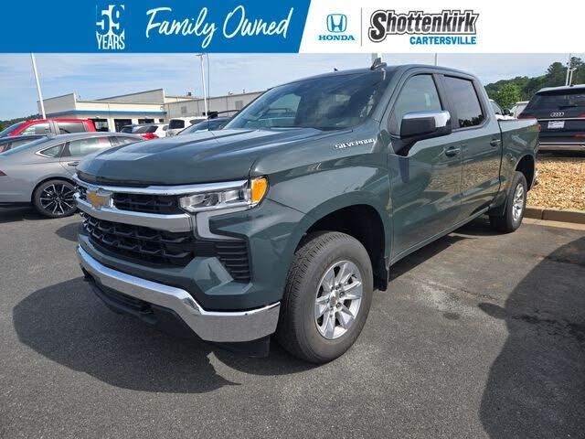 2025 CHEVROLET Silverado