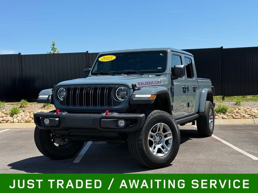 2025 JEEP Gladiator