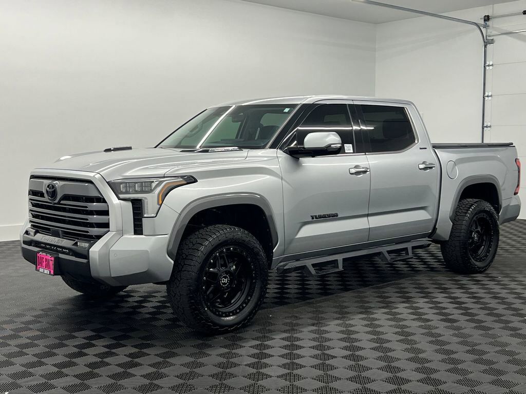 2023 TOYOTA Tundra