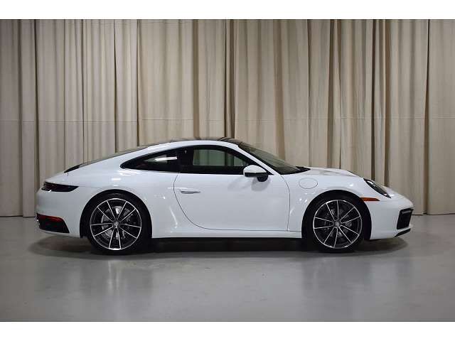2024 PORSCHE 911
