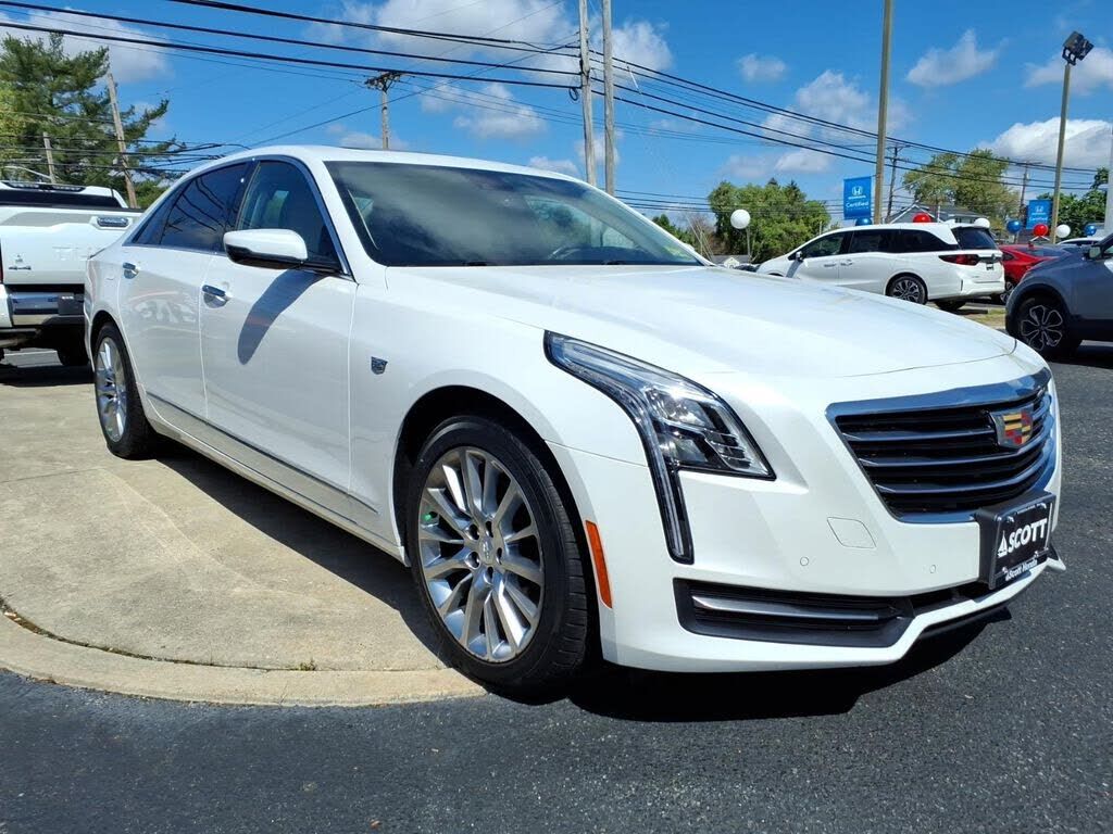 2017 CADILLAC CT6