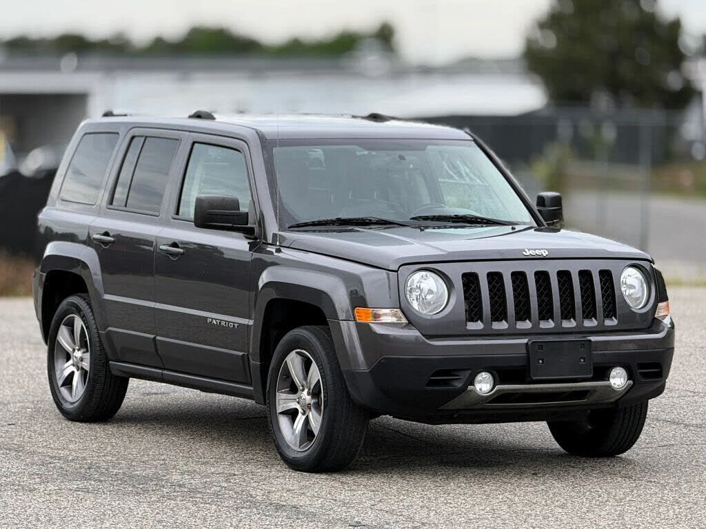 2017 JEEP Patriot