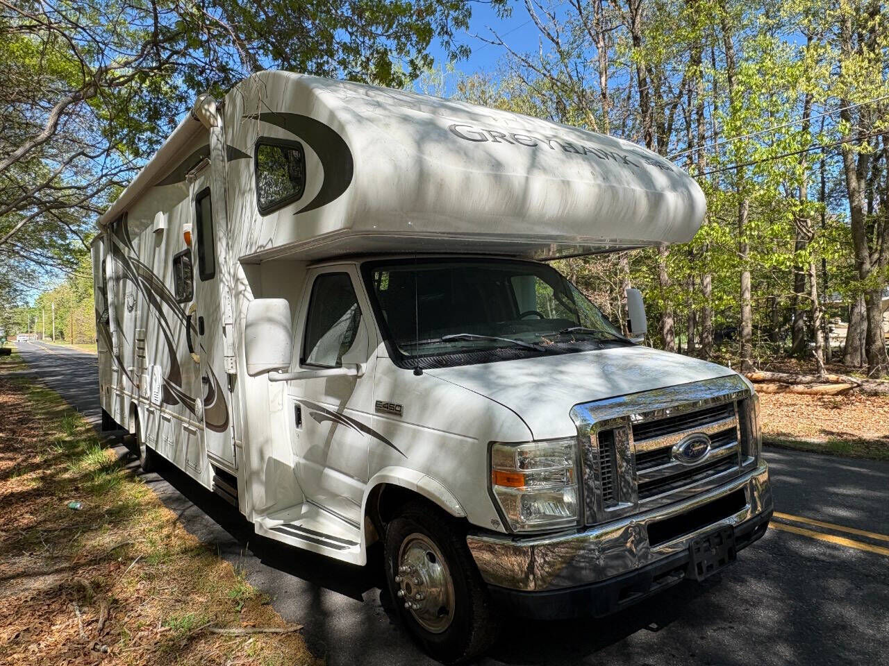 2012 FORD E-450