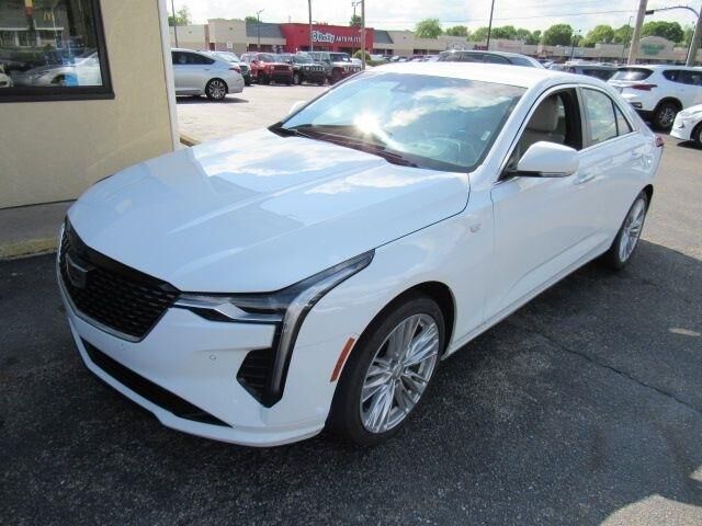 2024 CADILLAC CT4