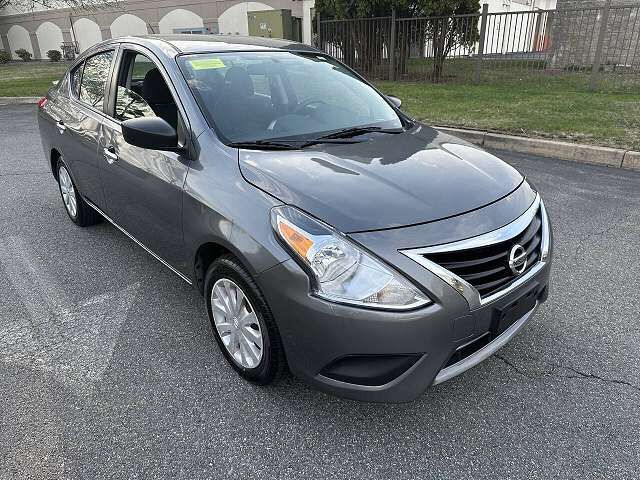 2018 NISSAN Versa