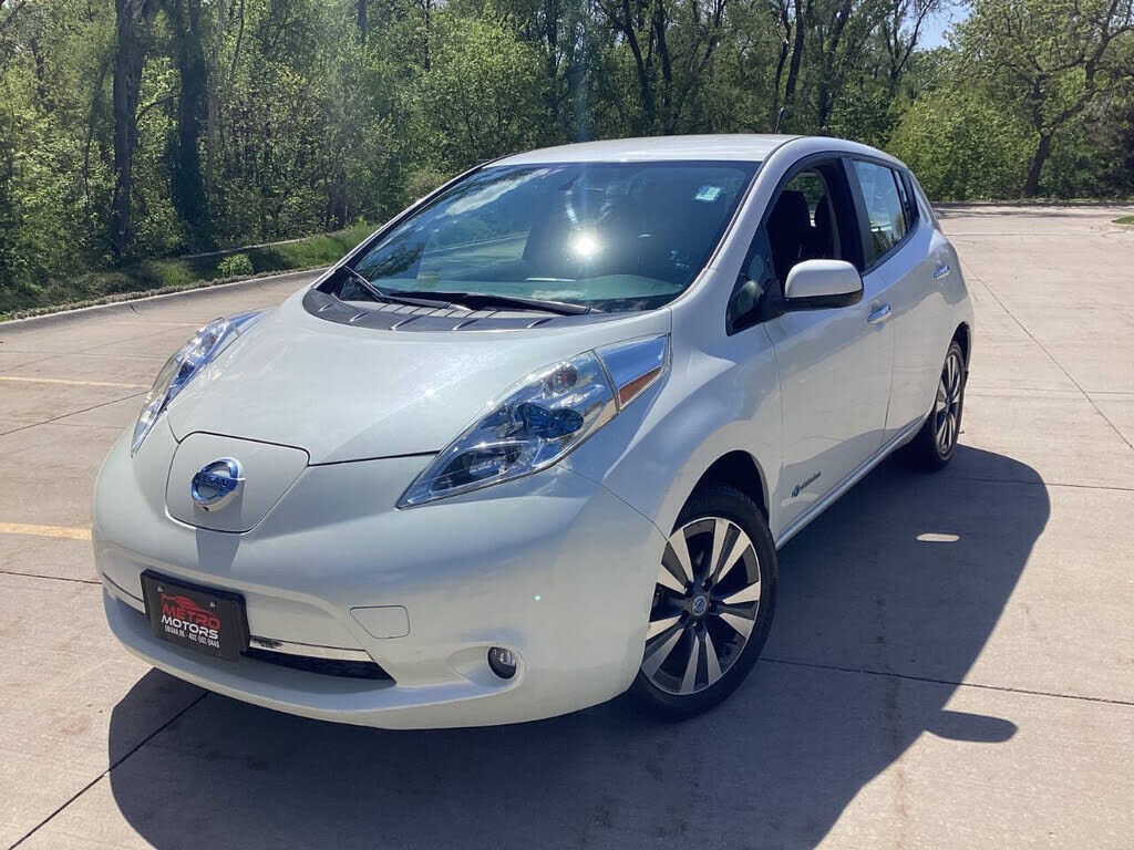 2014 NISSAN Leaf