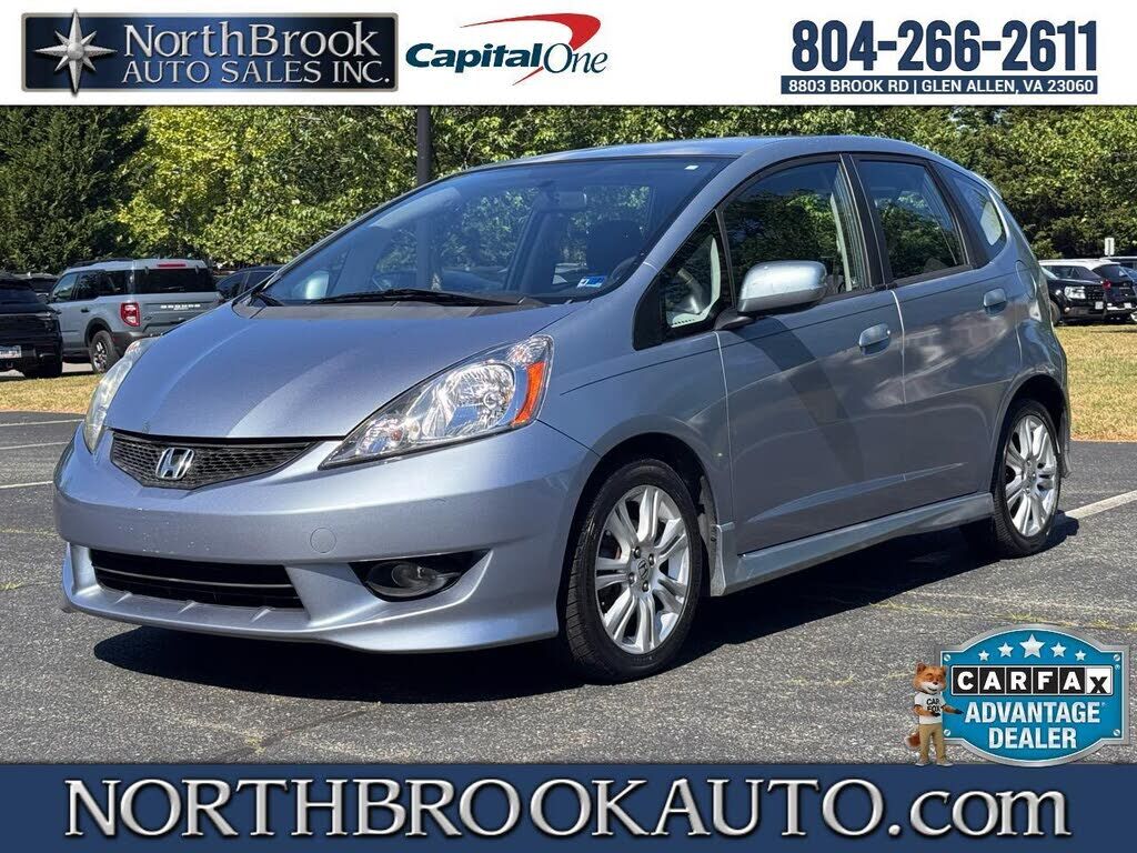 2011 HONDA Fit