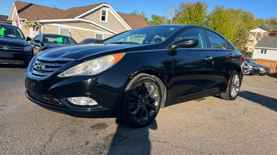 2011 HYUNDAI Sonata