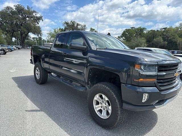2017 CHEVROLET Silverado