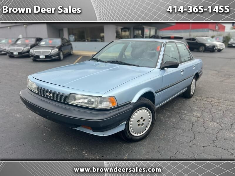 1990 TOYOTA Camry