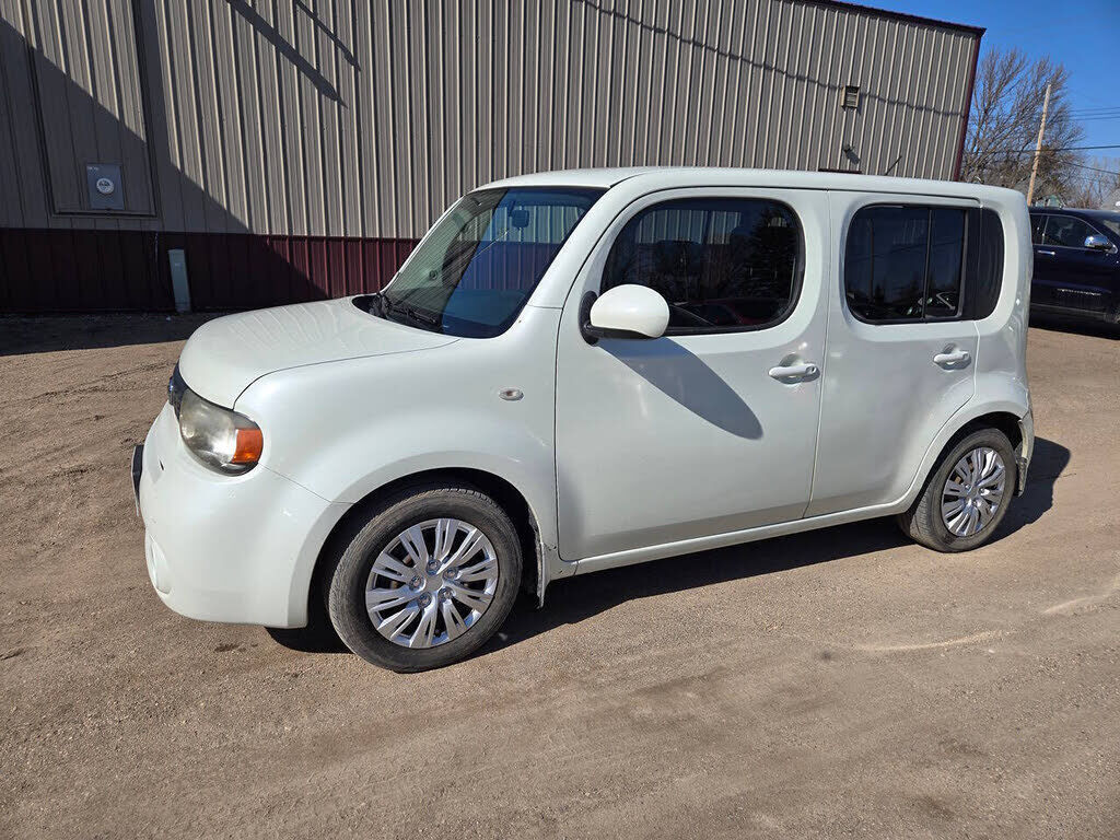 2011 NISSAN Cube