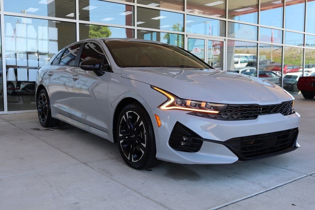 2023 KIA K5