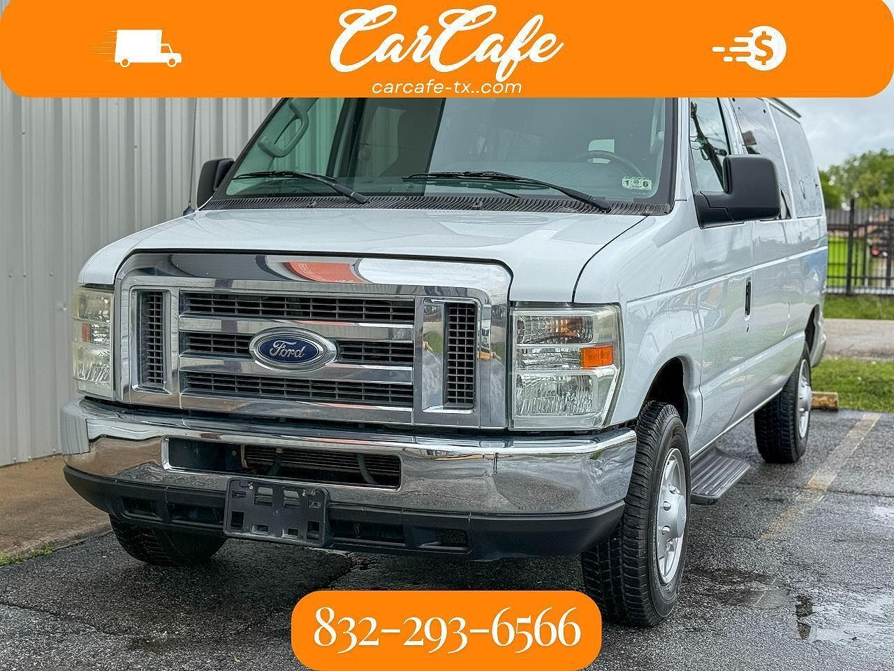 2012 FORD E-350