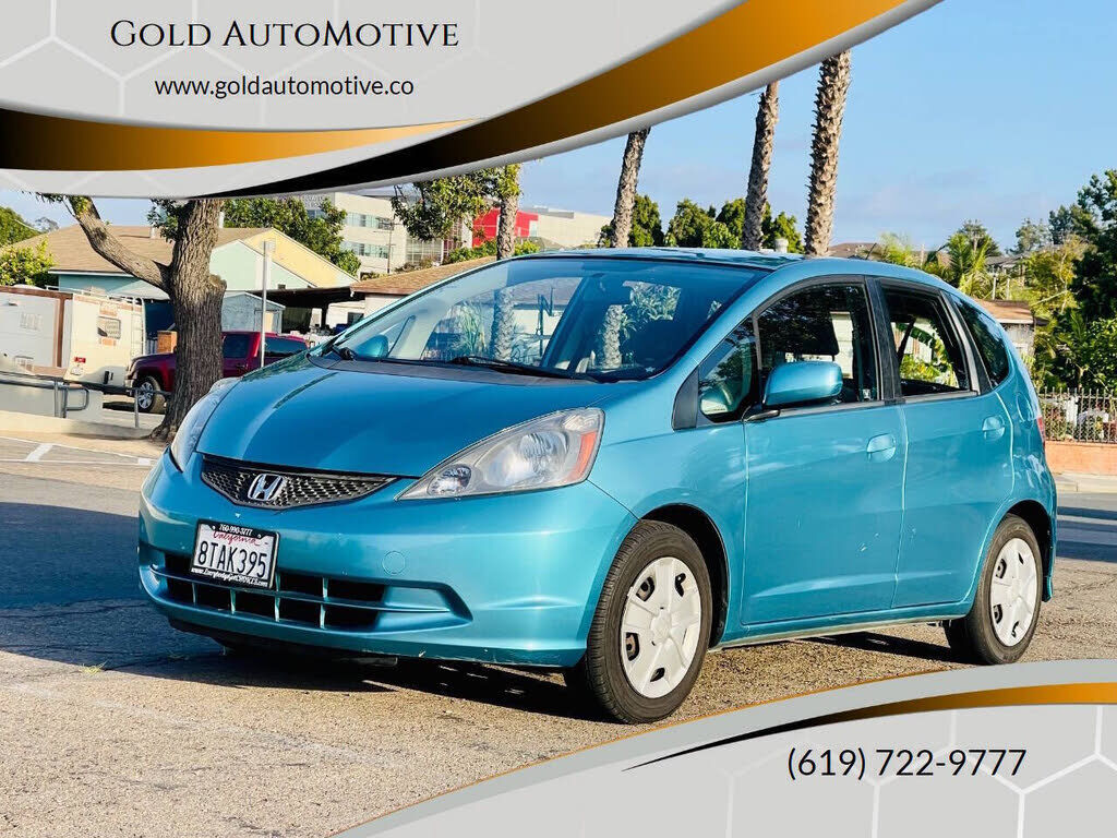 2012 HONDA Fit