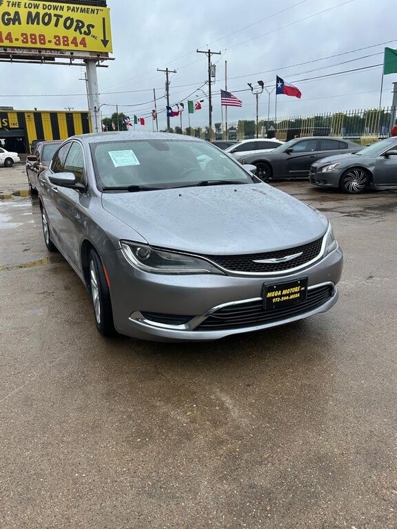 2015 CHRYSLER 200
